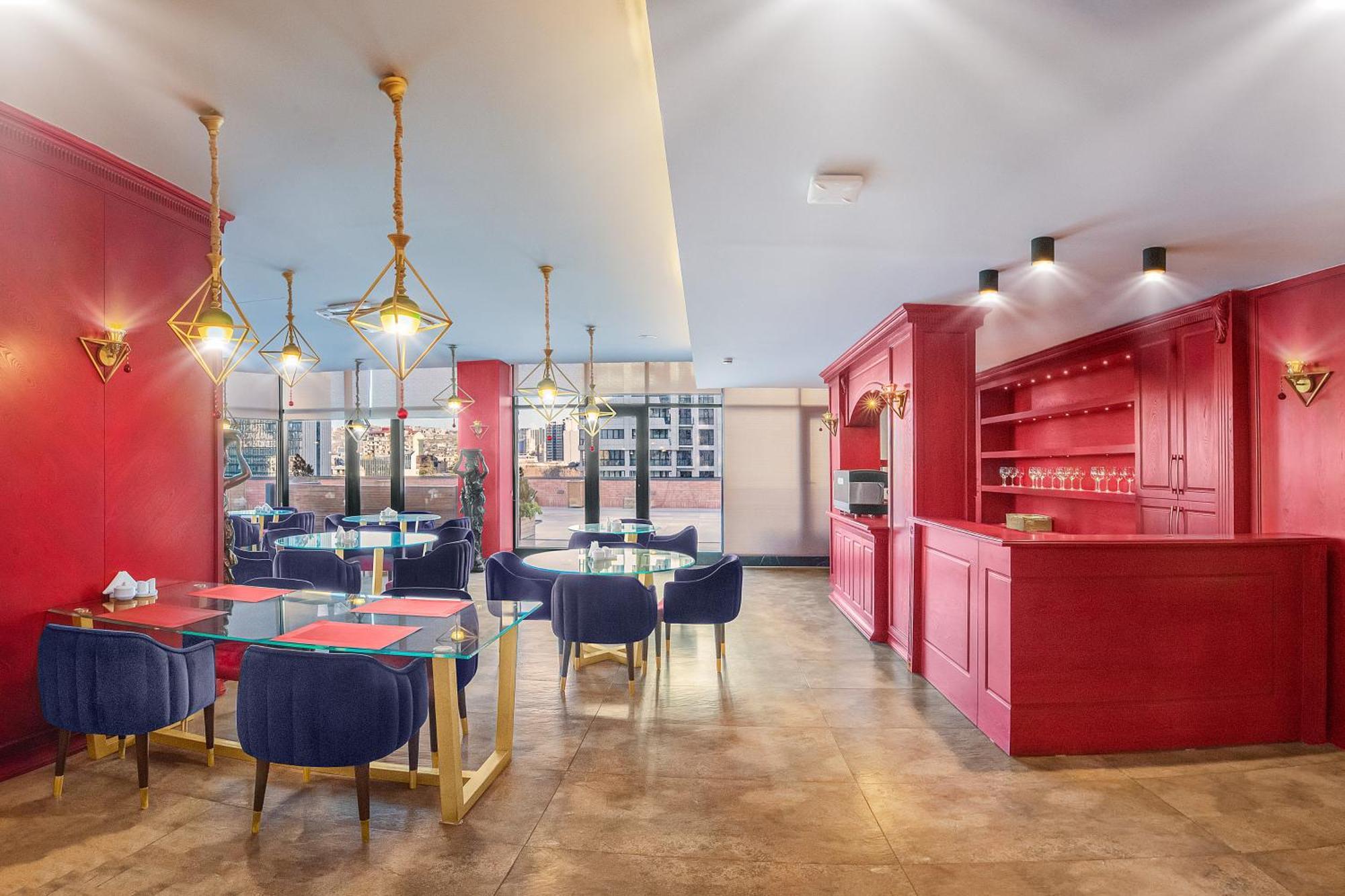 Denis Hotel Тбилиси Экстерьер фото