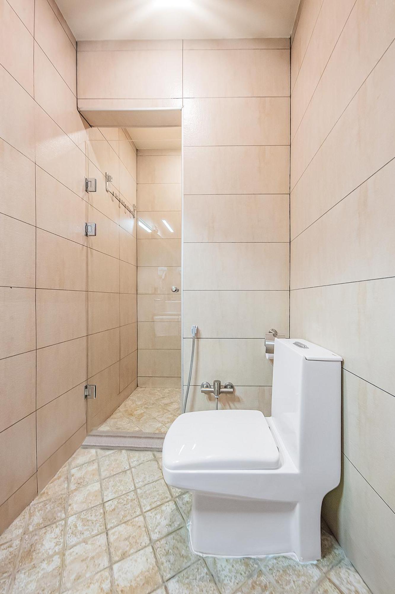 Denis Hotel Тбилиси Экстерьер фото